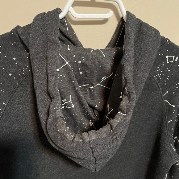 tentree Grey Constellation Hoodie, size XS - Picture 9 of 9